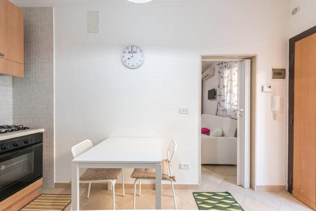 Al Cortile Apartment Bari Luaran gambar